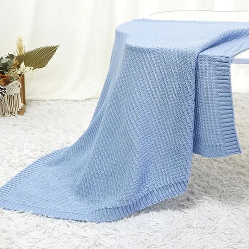 couverture-bebe-lisse