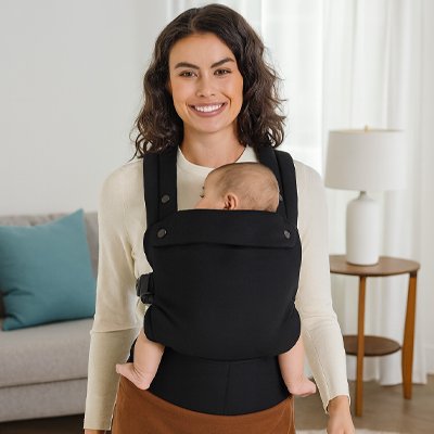 Les avantages du portage physiologique pour bébé et parents